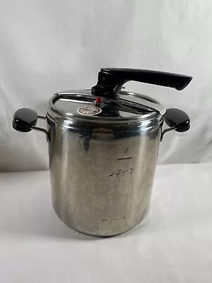 Fuji 10.5 Qt Stainless Steel Pressure Cooker Stove Top Pressure Cooker Pot Large • $46.04