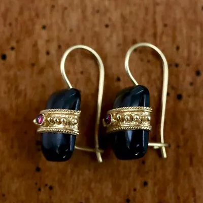 Onyx Royale Earrings: Museum Of Jewelry • $114.95