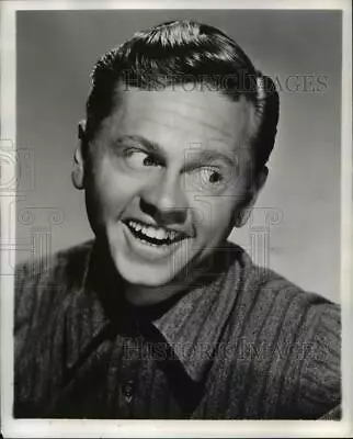 1947 Press Photo Mickey Rooney-actor-Hollywood Star Time - Cvb24057 • $19.99