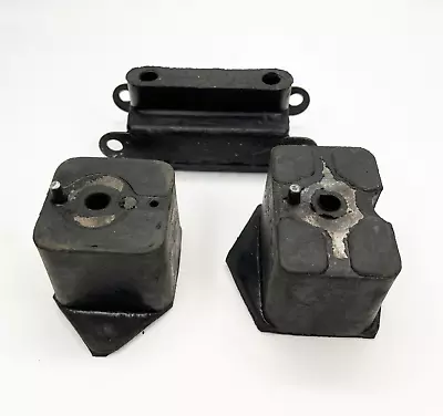 ENGINE MOUNTS LEFT AND RIGHT Moskvich 412 2140 Gearbox Cushion • $30