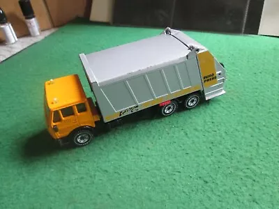 Siku Mercedes Benz Garbage Truck (1:55 Scale) Lot Z54 • £3.99