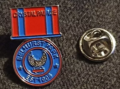 £2.50 • Buy Crystal Palace War Medal Pin Badge
