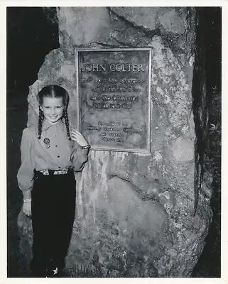 MARGARET O'BRIEN Original CANDID Jackson Hole Wyoming Set Vintage 1946 MGM Photo • $19.95