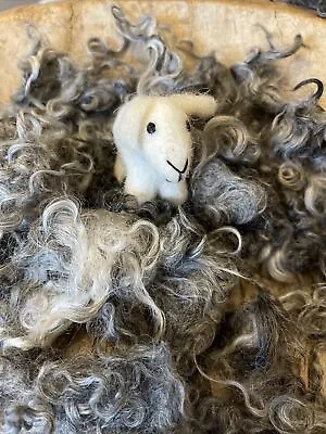 Needle Felting Kit Mini Sheep With Natural Curls Grey Gotland Wool • £6