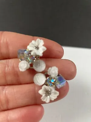 Cute Vintage Flower Earrings With  Rhinestones  Light Weight • $5