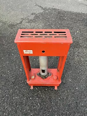 Vintage Aladdin 23 Greenhouse Heater Paraffin Space Heater Red • £75