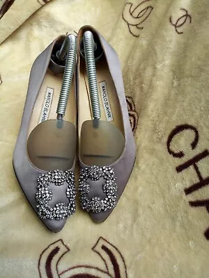 Manolo Blahnik Satin Light Grey Heels Pumps Pointed Toe • $200