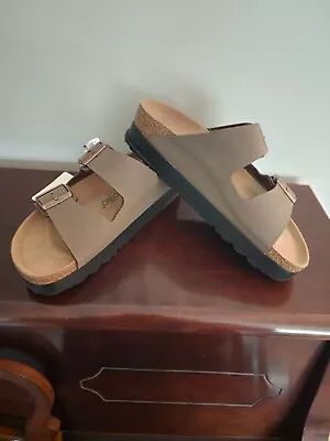 NWOB Womens Papillio Birkenstock Arizona Vegan Platform Sandals Size 8 M MOCCA • $74