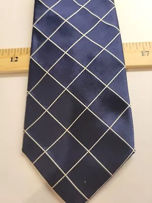 J Crew 100% Silk Made In Italy Pin Stripe Blue 3  Neck Tie • $6.91