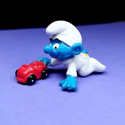 Smurfs 20215 Baby Smurf With Car Vintage Figure Toy Peyo PVC Figurine APPLAUSE • $11.25