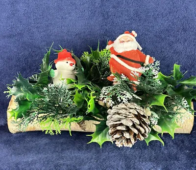 Vintage Christmas Centerpiece Wooden Log Santa Snowman Pinecone Holly Handmade • $22.99