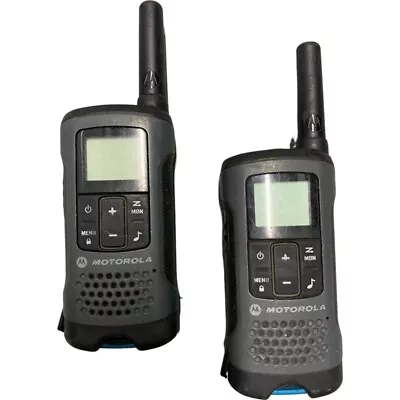 Pair (2) Motorola T200TP Channel Up To 20Mile Rechargeable Two-Way Radio Gray • $39.99