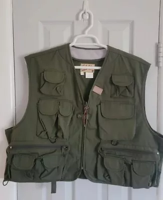 Mens XL  Cabela's Olive Green  Fishing/hunting Vest.  Slightly Used. Lite Weight • $47.50