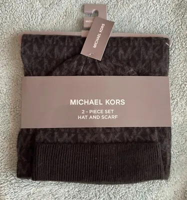 MICHAEL KORS  Hat & Scarf 2ps Set  Brushed Inverse Black/gray  NEW MSRP $88 • $22