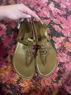 Michael Kors Sondra Brown Saffiano PVC Thong Sandals Women’s USA 8 M • $18.99