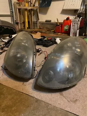 03/04 Infiniti G35 Sedan Headlights • $75