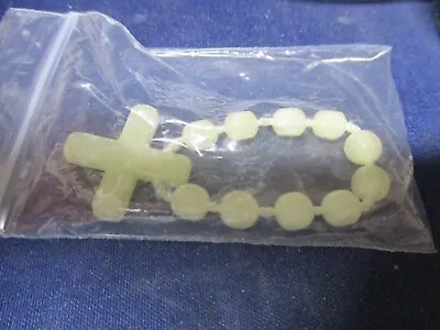 Vintage Catholic Pocket Rosary 10 Plastic Beads Crucifix 2 1/2  • $15