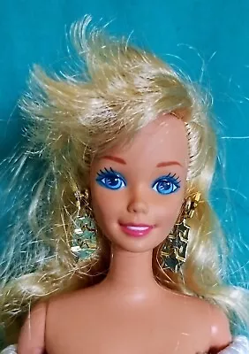 Barbie Vintage Hollywood Hair Doll (1992) • $14.99