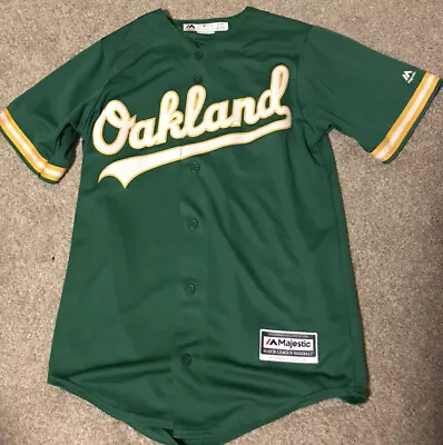 Mlb Oakland Athletics A’s Majestic Coolbase Mens Size Small Made In The Usa • $39.99