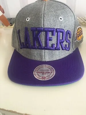 £14.99 • Buy LA Lakers Snap Back