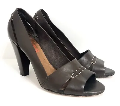MICHAEL KORS Brown Leather Peep Toe Heels Pumps Shoes Cutouts Stitch Women's 5.5 • $22