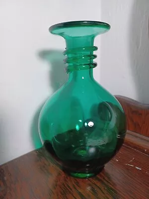 Vintage Emerald Green Decanter Minus The Lid 7.5 In. Tall Beautiful Condition  • $40