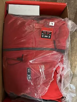 Milwaukee 204B-21L M12 Toughshell Men's Heated Jacket Kit Size Large - RED • $149