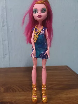 Monster High - Freaky Field Trip Gigi Grant 2014 Pre-Owned Good Condition CFC75 • $19.98