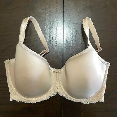 Wacoal Bra 34DDD Underwire Satin Lined Cups Adjustable Straps Lace Wings 853255 • $27