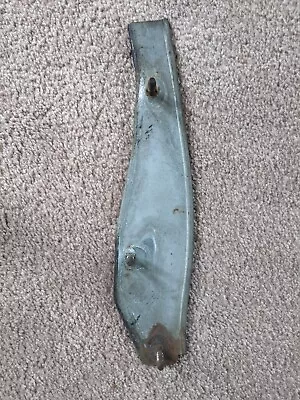 OEM 87-93 Ford Mustang LX Front Bumper Cover Passenger Reinforcement Bracket • $20