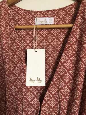 $78.50 • Buy TIGERLILY Samara Mia Red Ditsy Print Mini Dress - Size 8 - BNWT
