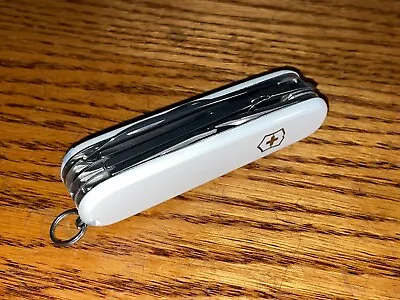 New Victorinox Swiss Army 91mm Knife DELUXE TINKER PEN In White 1.4723.7P • $69