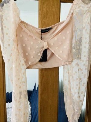 £1.50 • Buy BNWT Size 16?Peach Colour Polka Dot Mesh Bow Detail Crop Top By Pretty Little Th