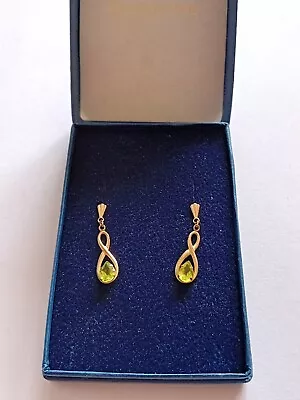 9ct Gold Vintage Peridot Drop / Dangle Celtic Knot Earrings. • £19.99