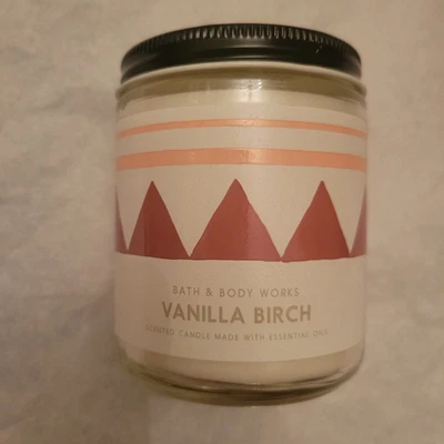 $9.30 • Buy 1 Bath & Body Works VANILLA BIRCH 1-Wick Scented Medium Size Candle 7 Oz