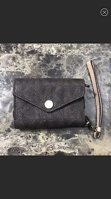 Michael Kors Iphone 5 Wristlet  • $20