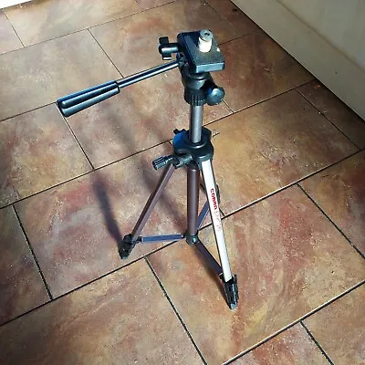 COBRA Eclipse 26 Camera Tripod  • £9