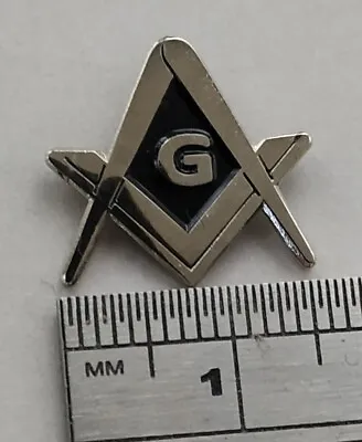 ( 1x ) Masonic 'G' Pin Badge / Chrome Plated Square & Compass - Lapel Gift • £4.99