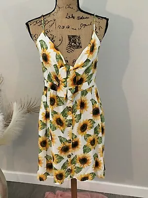 Mimi Chica Summer Dress White W/ Sunflower Print Pockets Size L • $13.99
