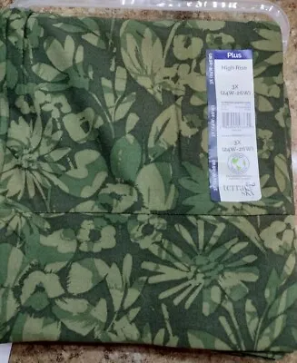 Terra And Sky Women's Green Floral High Rise Super Soft Sueded Capri Leggings • $10.80