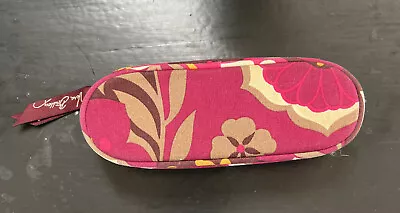 VERA BRADLEY Hard Shell Eyeglass Glasses Case - Carnaby Pink Pattern Zip Around • $12