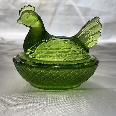 Boyd Style Green Glass Chicken Mini Hen On Nest • $35