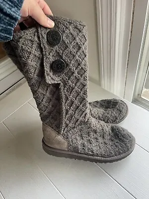 Ugg Sweater Boots Australia Womens Criss Cross Knit 3 Button Crochet Boots Sz 5 • $40