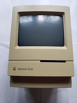 Macintosh Classic M0420 1990 Apple Computer (works Has Keyboard And Mouse) • £380.86