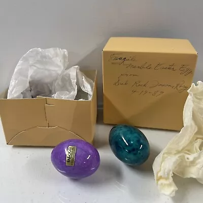 LOT 2x  ENESCO MARBLE STONE DECORATIVE EASTER EGGS PURPLE & BLUE VINTAGE 1985 • $17.97