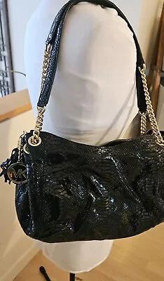 MICHAEL KORS Glossy Black Snakeskin W Gold Linked Straps Charm Tassel Bag  • $37.99