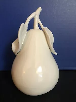 Victoria Hagan Perfect Pieces Stoneware Pear W Leaves Ivory White 7 1/4” Decor • $32.99