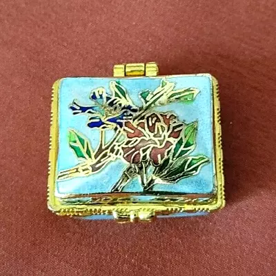 Vintage Rectangle Lt Blue Cloisonne Enamel Hinged Lid Vanity Pill Or Trinket Box • $8.99