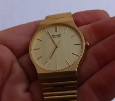 RARE Vintage Seiko Men's Dress Watch Wristwatch Gold Tone 5Y31-8009 Collectible • $18.50
