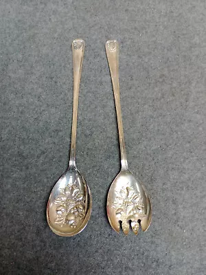 Vintage Sheffield England Embossed Silver Plate Salad Serving Fork & Spoon 9.5  • $22.50